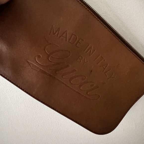 GUCCI MONOGRAM CANVAS TOTE WITH GUCCI POUCH!! - Picture 3 of 4